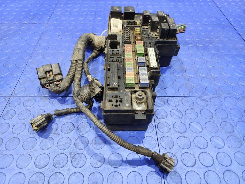 2002 Dodge Dakota Engine Fuse Box