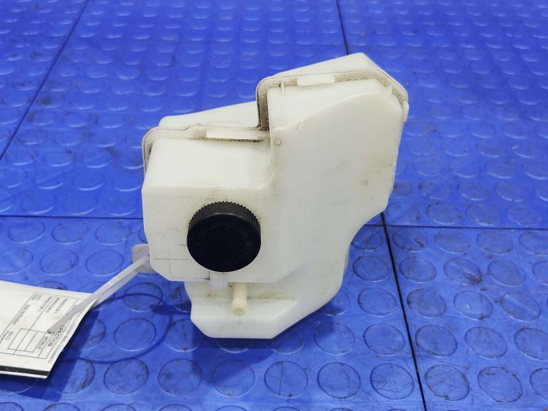 2018 Nissan Maxima Coolant Recovery Bottle