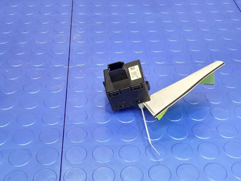 2015 Chevrolet Tahoe Trailer Brake Controller