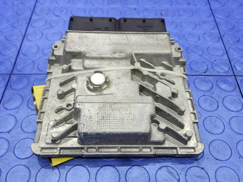 2015 Volkswagen Golf Engine/Motor Brain Box