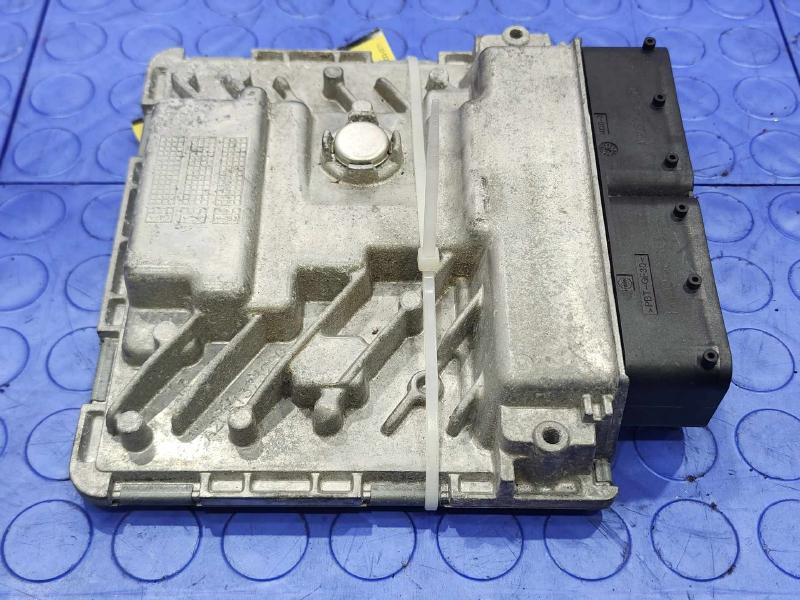 2015 Volkswagen Golf Engine/Motor Brain Box