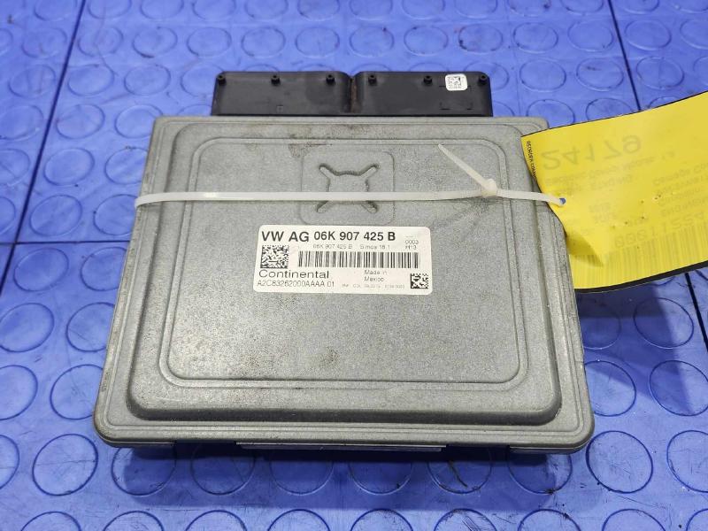 2015 Volkswagen Golf Engine/Motor Brain Box