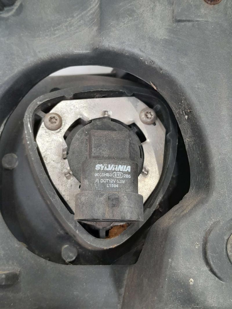 1995 Chevrolet Astro Headlamp Assembly