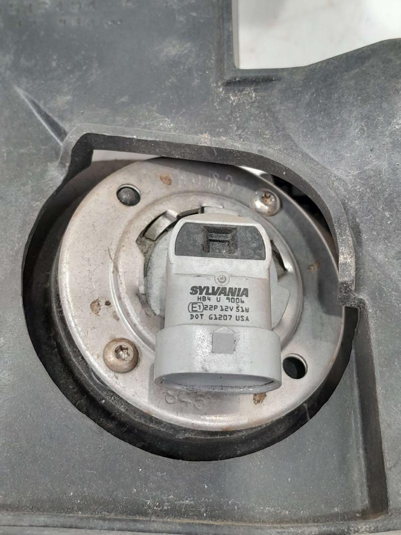 1995 Chevrolet Astro Headlamp Assembly