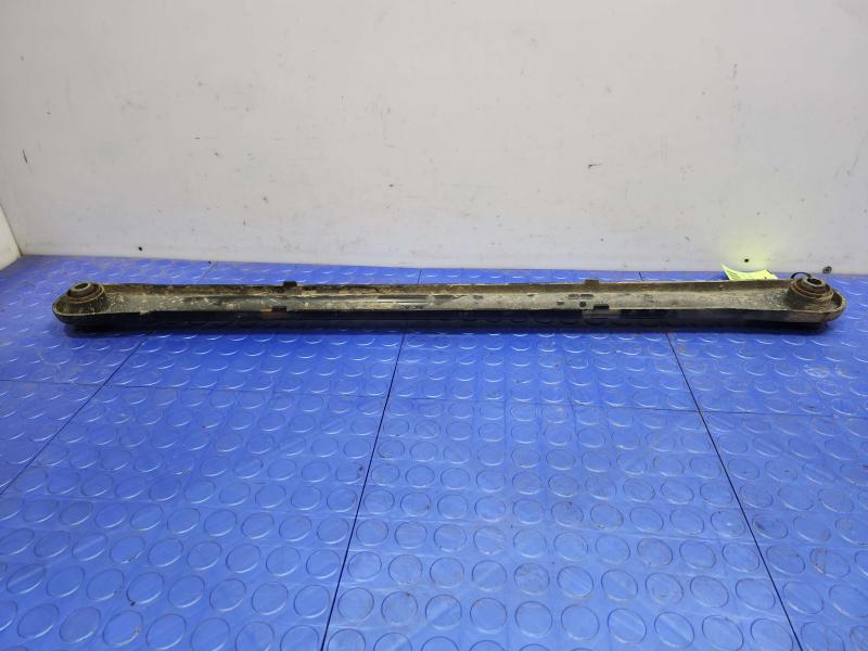 2012 GMC Yukon Track/Watts Linkage
