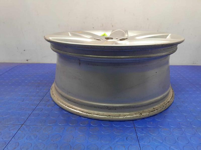 2018 Jaguar XE Wheel