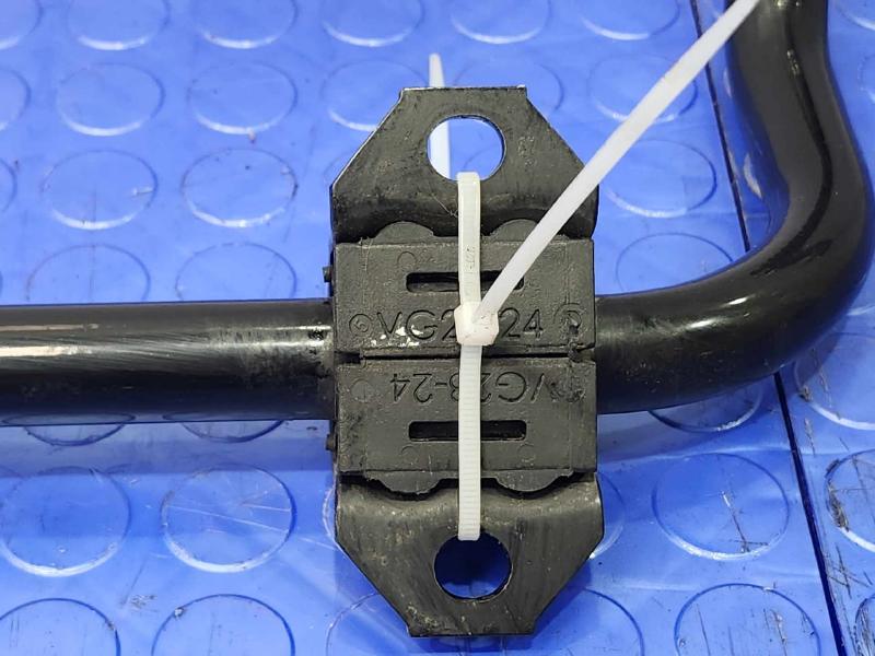 2018-2023 Kia Rio Front Stabilizer Bar Swaybar Genuine OEM 54810H9000