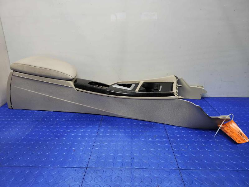 2014 BMW 228i Front Console
