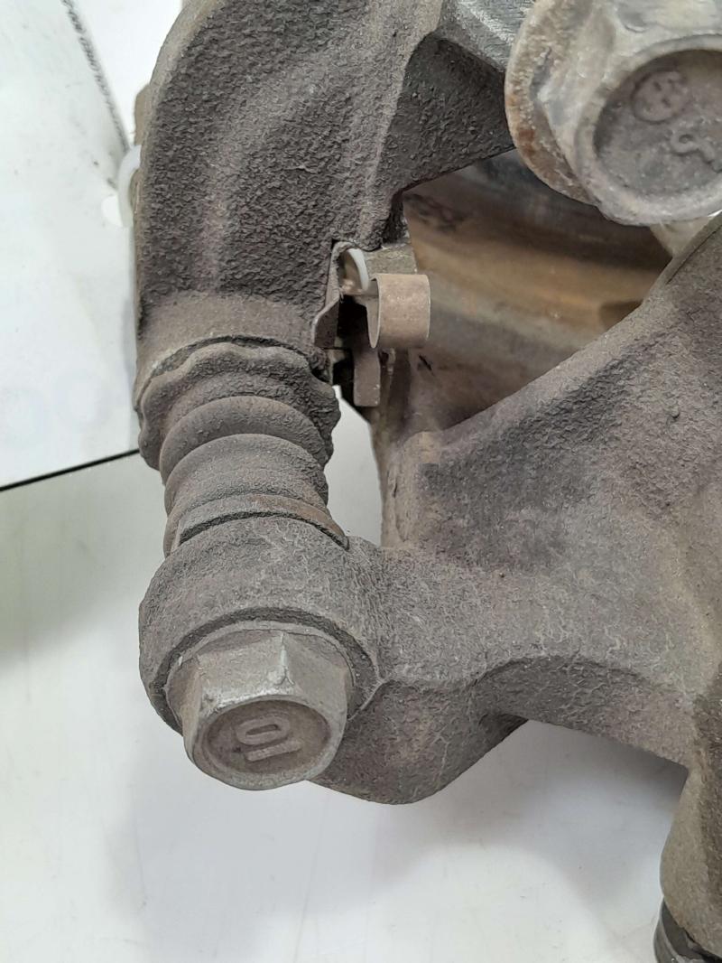 2013 - 2019 Nissan Versa Front Brake Caliper RH Passenger Side OEM 410111HL0A