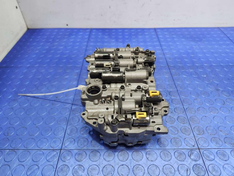 2015 Volkswagen Beetle Transmission Valve Body