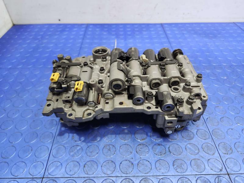 2015 Volkswagen Beetle Transmission Valve Body