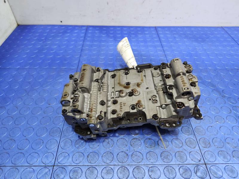 2015 Volkswagen Beetle Transmission Valve Body