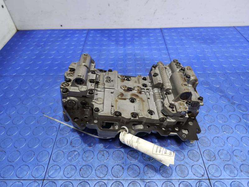 2015 Volkswagen Beetle Transmission Valve Body