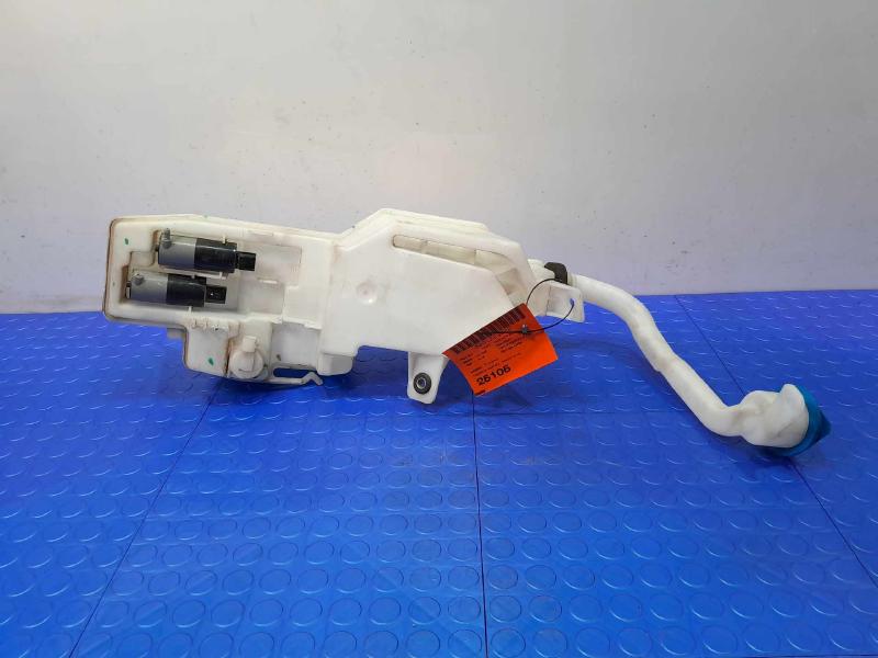 2018 Volvo S90 Washer Bottle