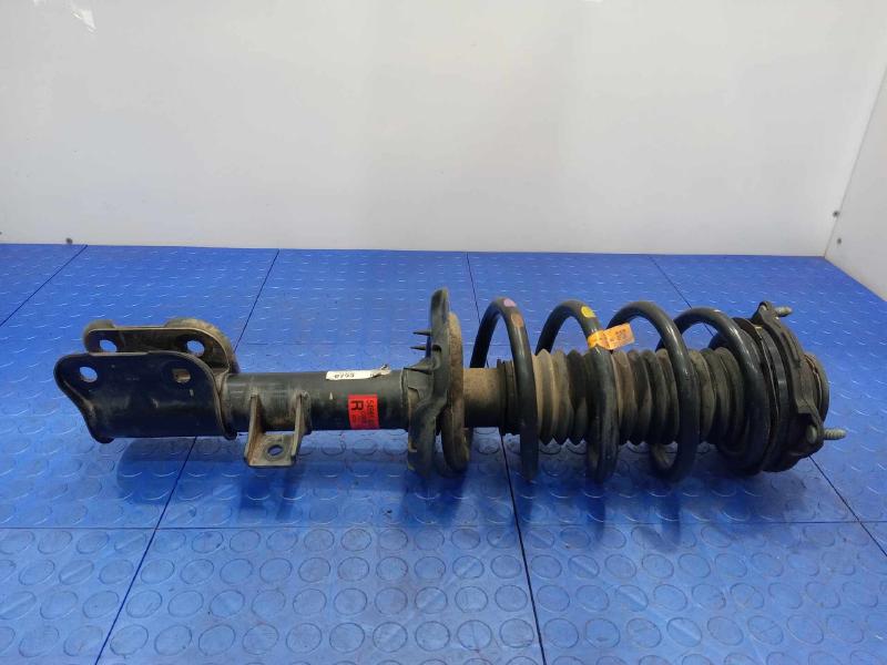 2017 Kia Sedona Strut Assembly