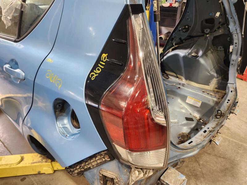 2015 Toyota Prius Tail Light Assembly