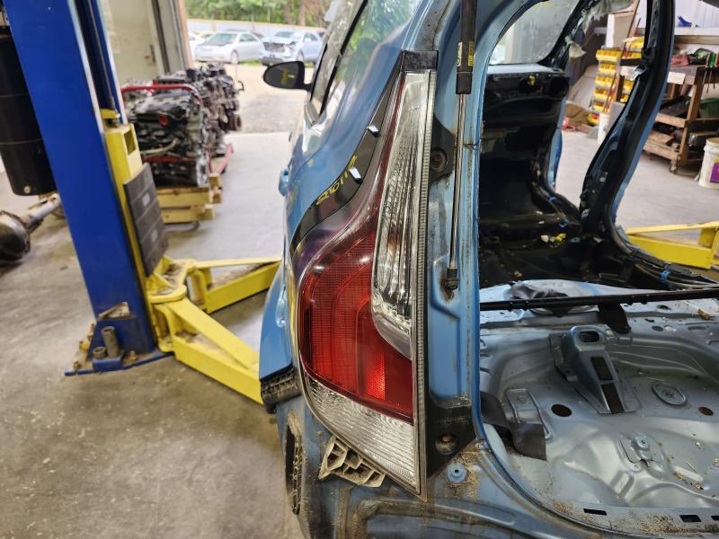 2015 Toyota Prius Tail Light Assembly