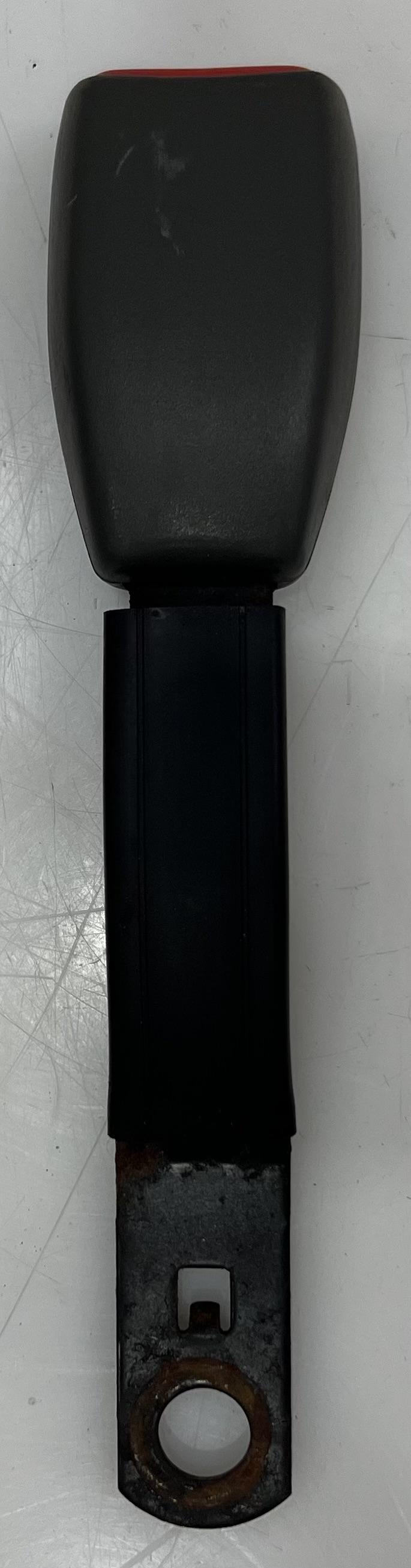 2001 Isuzu Trooper Front Seat Belt