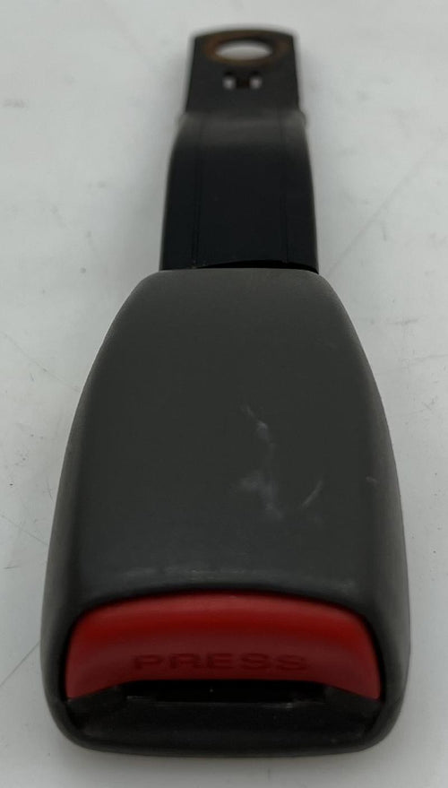 2001 Isuzu Trooper Front Seat Belt