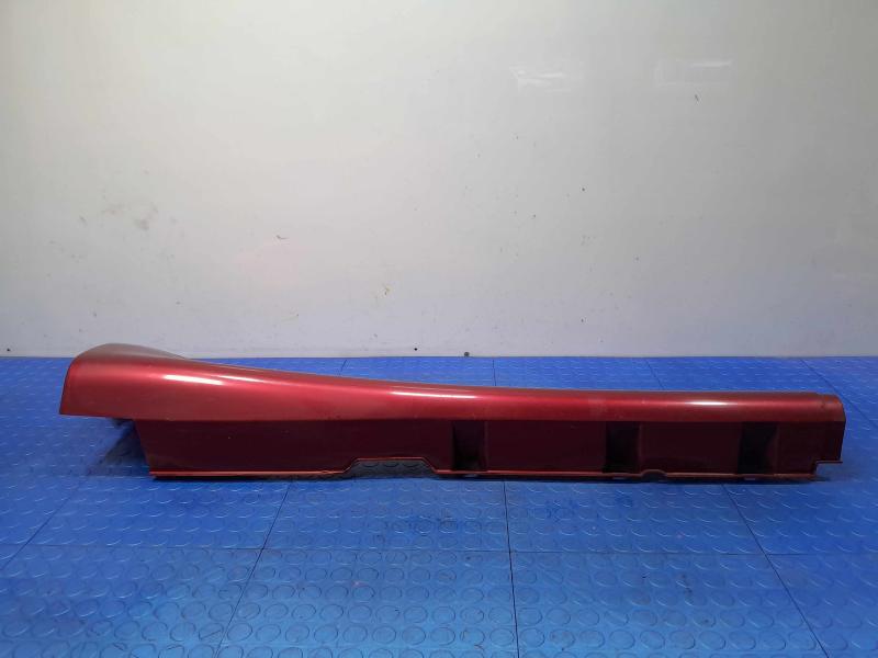 2005 Ford Explorer Rocker Moulding