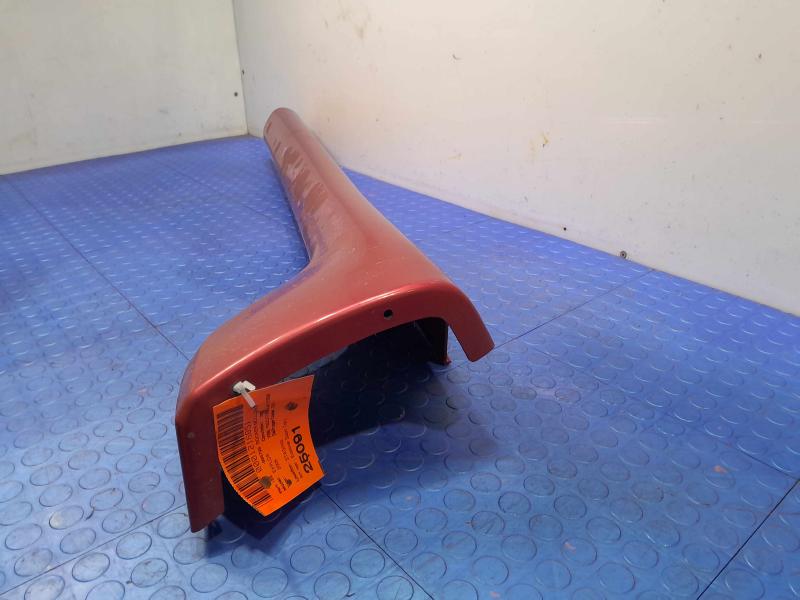 2005 Ford Explorer Rocker Moulding