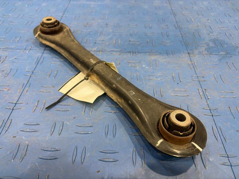 2019 Honda Civic Lower Control Arm Rr