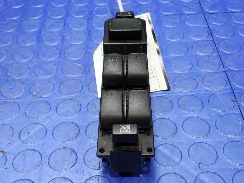 2012 Mazda Mazda5 Door Switch Front