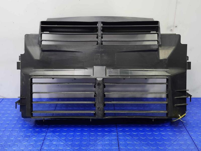 2012-2014 Ford Focus Radiator Engine Air Shutter Genuine OEM CM5Z8475A