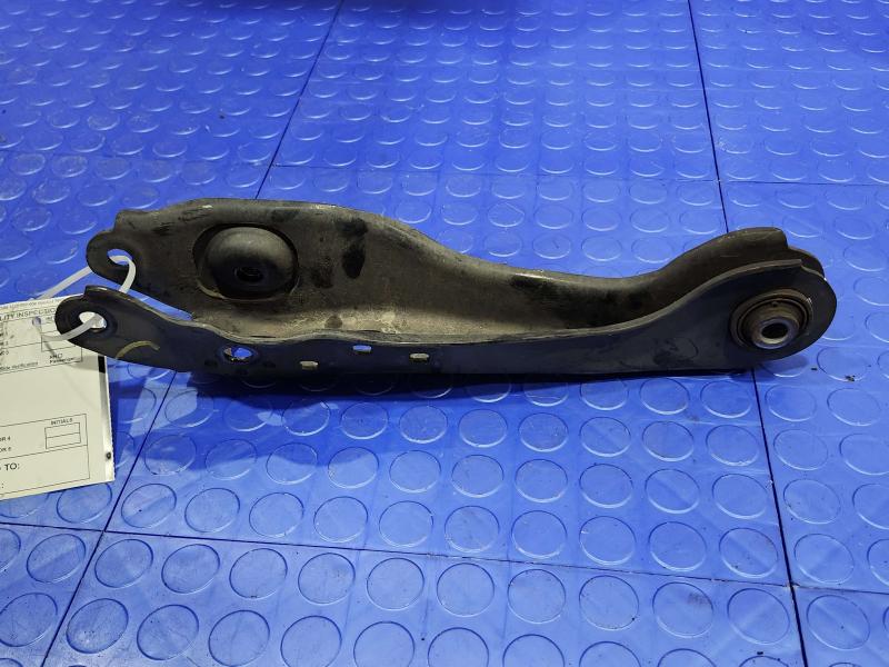 2015 Nissan Murano Lower Control Arm Rr