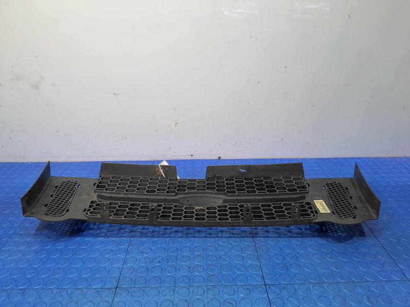 2005 Ford Explorer Grille