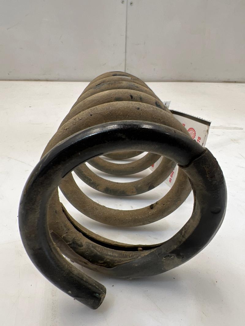 2011 - 2013 Hyundai Sonata 2.4L Rear Suspension Coil Spring OEM 553503Q010