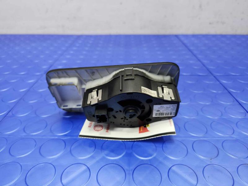 2011 Volkswagen Touareg Headlight Switch (Dash Mtd)