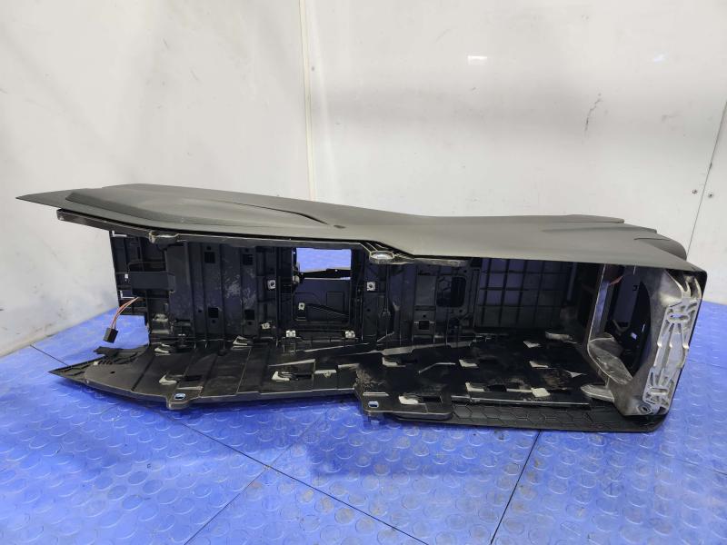 2018 Audi Q7 Front Console