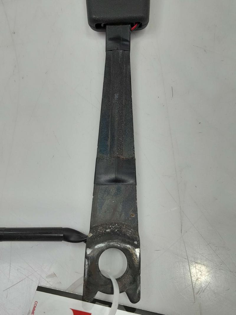 2014 Scion xD Front Seat Belt