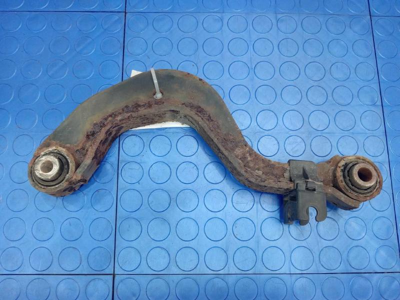2006 Volkswagen Passat Upper Control Arm Rear