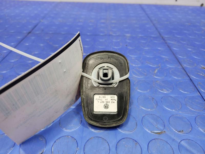 2015 Volkswagen Beetle Antenna