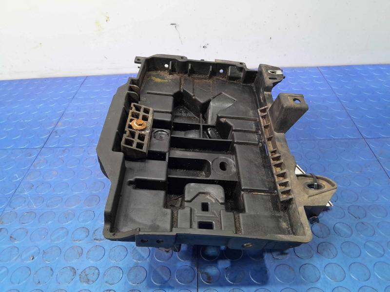2015-2017 Chrysler 200 Battery Tray Carrier Genuine OEM Part 68186053AC