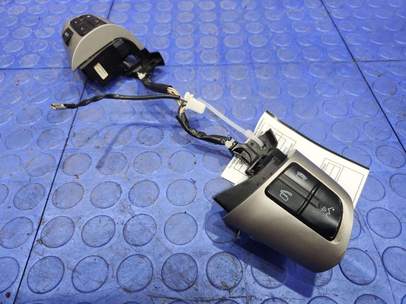 2011 Toyota Corolla Combination Switch