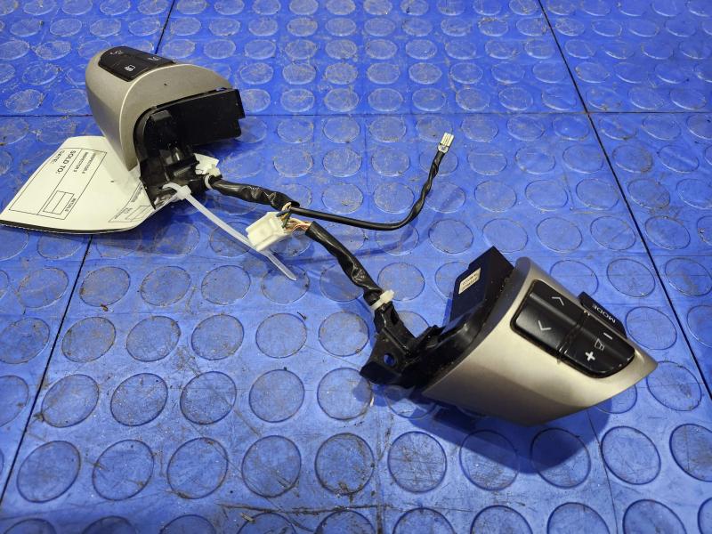 2011 Toyota Corolla Combination Switch