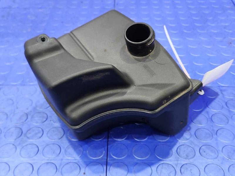2016-2018 Lincoln MKX 3.7L Engine Air Intake Resonator Genuine OEM Part