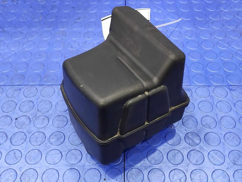 2016-2018 Lincoln MKX 3.7L Engine Air Intake Resonator Genuine OEM Part