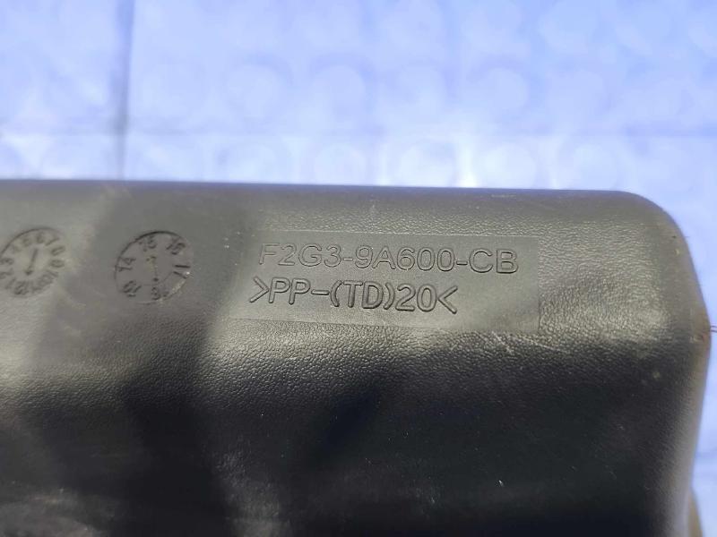 2016-2018 Lincoln MKX 3.7L Engine Air Intake Resonator Genuine OEM Part