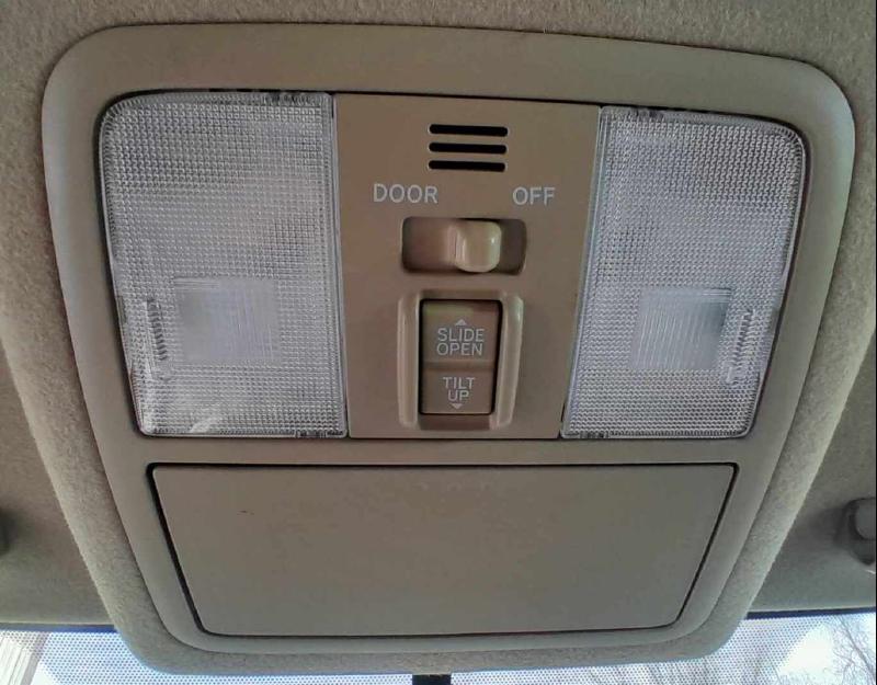 2011 Toyota RAV4 Front Console