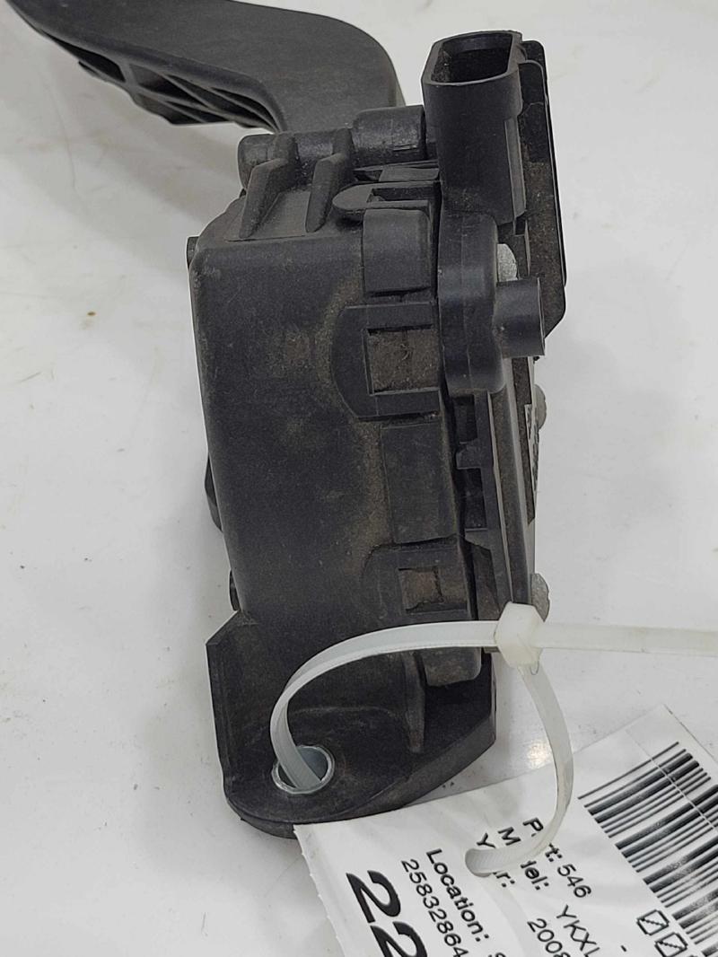 2008 GMC Yukon XL Pedal Assembly