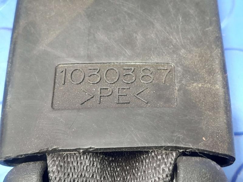 2013 Infiniti FX35 Rear Seat Belt