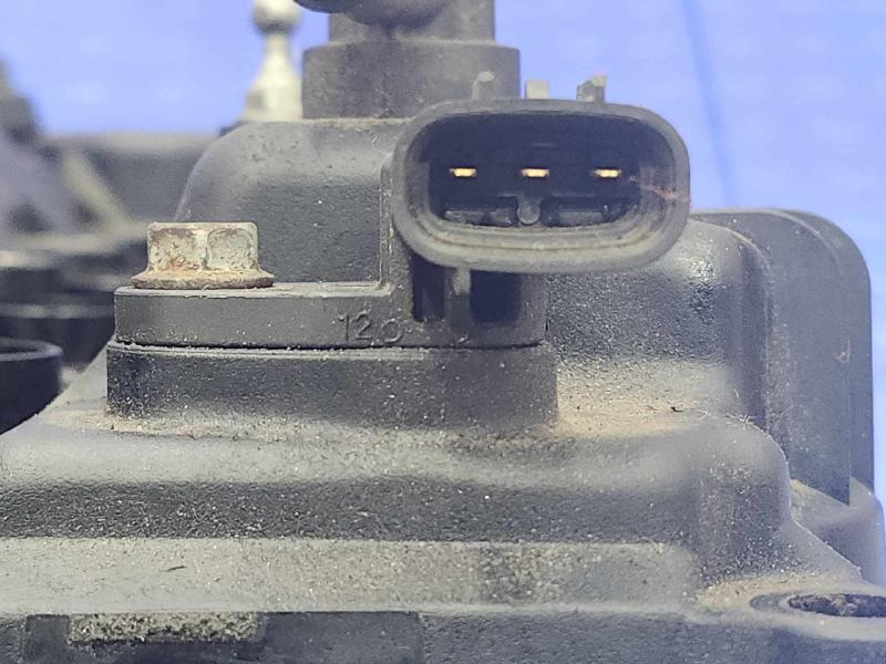 2018 Hyundai Elantra Valve Cover