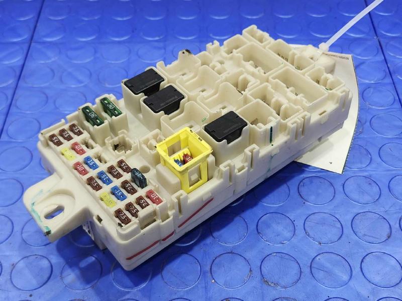 2014 Mitsubishi Mirage Cabin Fuse Box