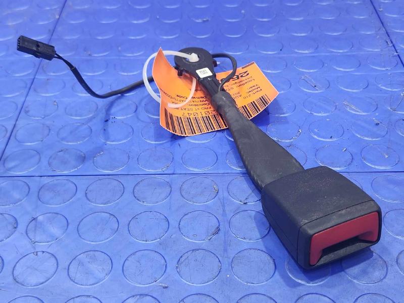 2017 Audi Q7 Front Seat Belt