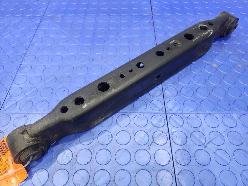 2015 Nissan Rogue Lower Control Arm Rr