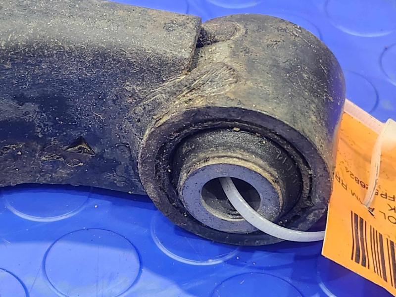 2015 Nissan Rogue Lower Control Arm Rr
